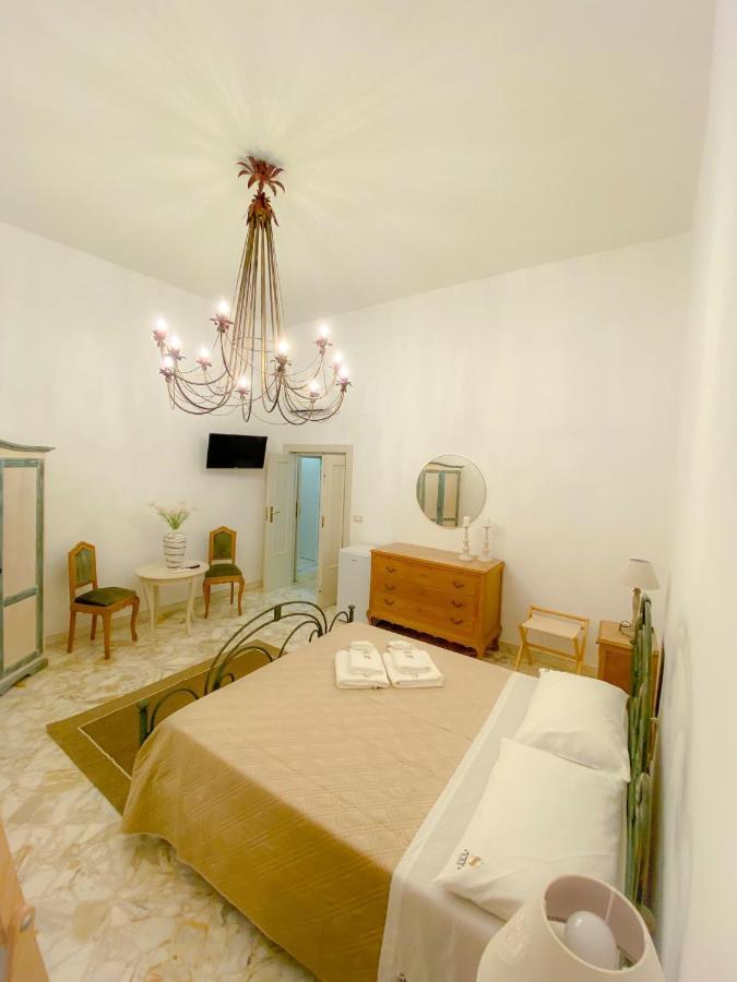 La Casa Di Nonna Sisina Villa Mola di Bari Exterior photo